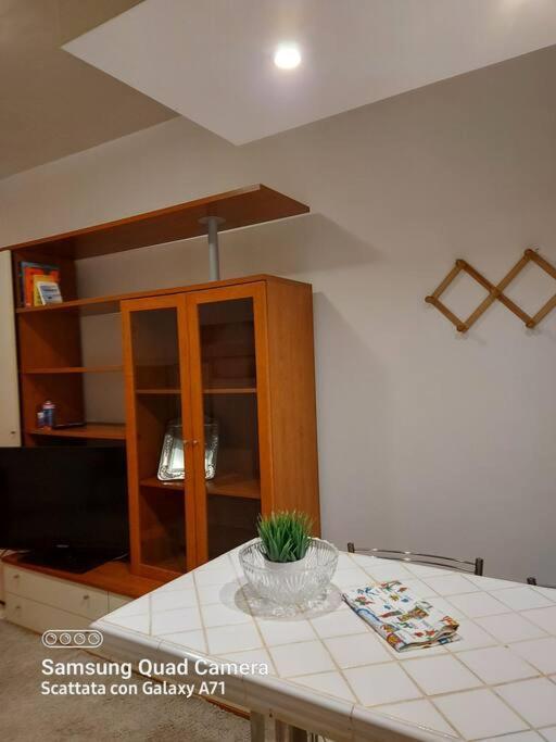 Delizioso Appartamento Centro Storico, Frosinone Exterior foto
